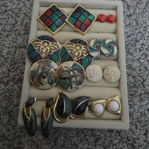 9 pairs of Womans vintage earrings